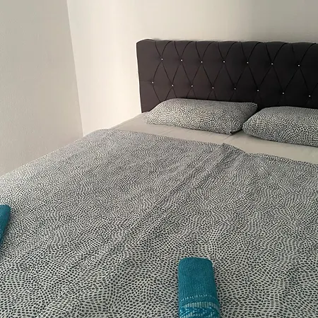 Lägenhet Apartman Kewser Bihać